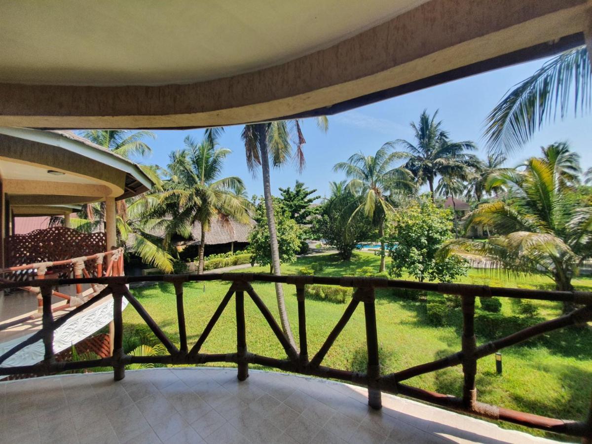 Ahg Maya Bay Resort & Spa Michamvi المظهر الخارجي الصورة